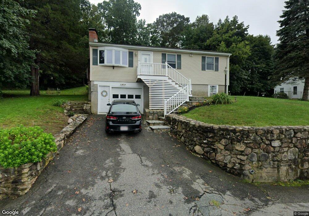 11 Mitchell St, Southborough, MA 01772 - photo 1