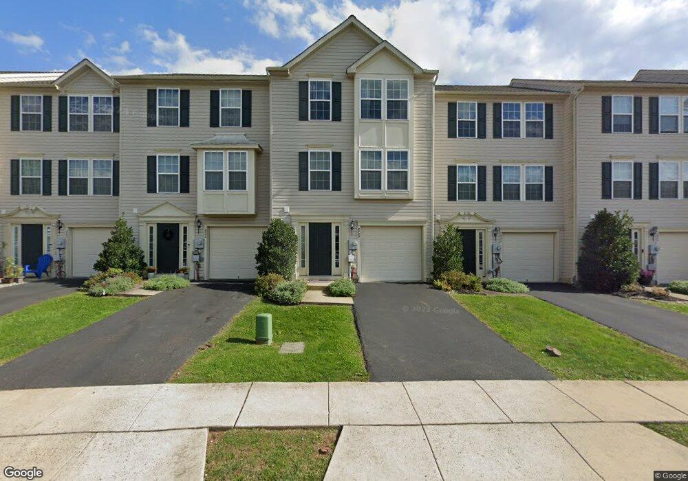 2505 Orchard View Rd unit 25D, Reading, PA 19606 - photo 1