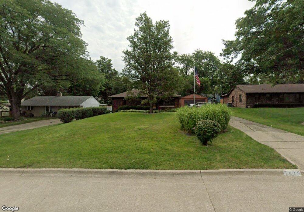 5425 SW 18th St, Des Moines, IA 50315 - photo 1