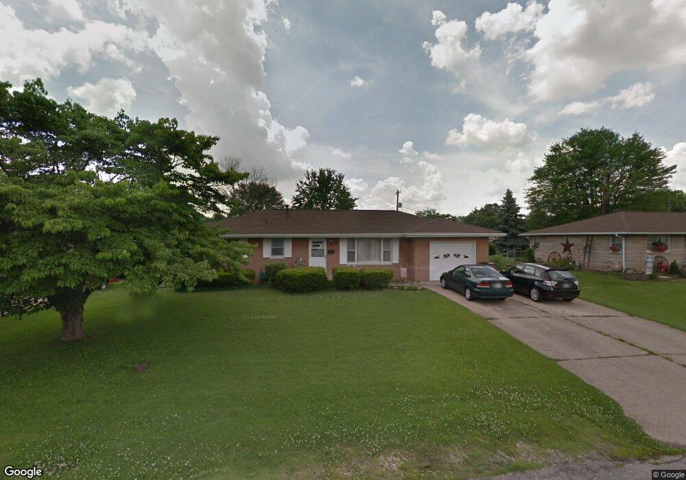 2615 15th St, Columbus, IN 47201 - photo 1