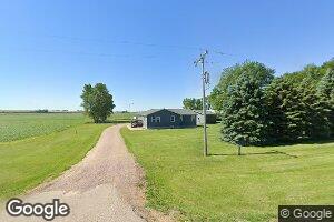 821 1st St W, Jasper, MN 56144
