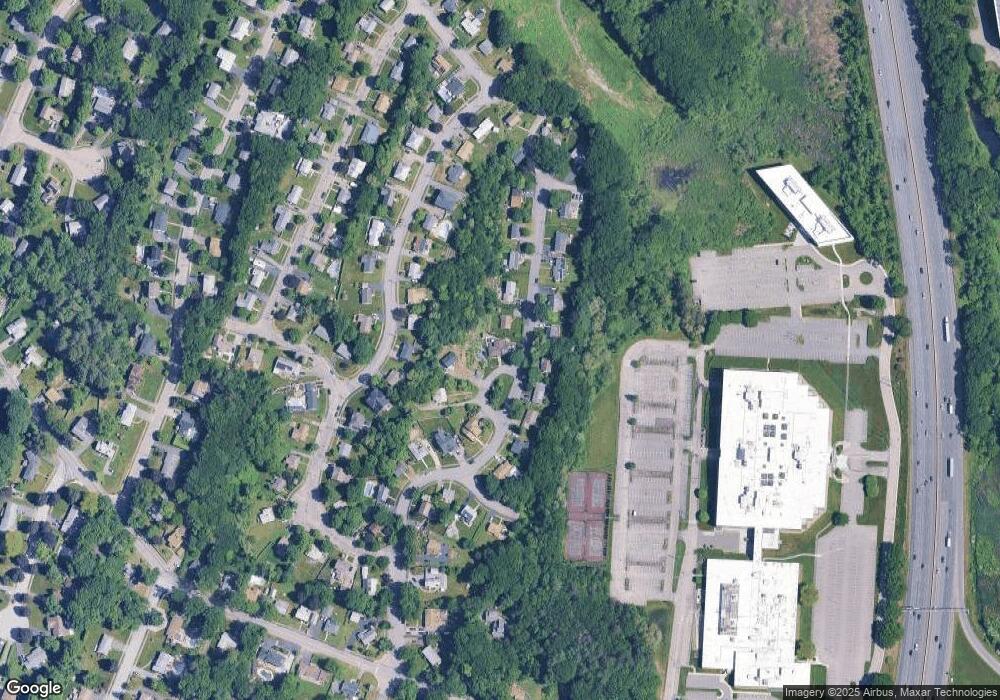 66 Goldencrest Ave, Waltham, MA 02451 - photo 1