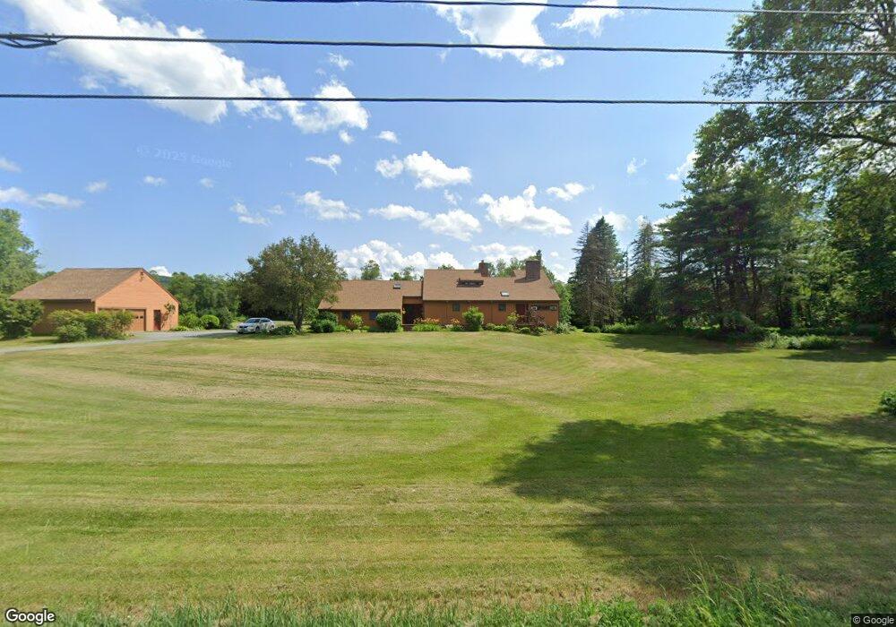 557 Fairgrounds Rd, Plymouth, NH 03264 - photo 1