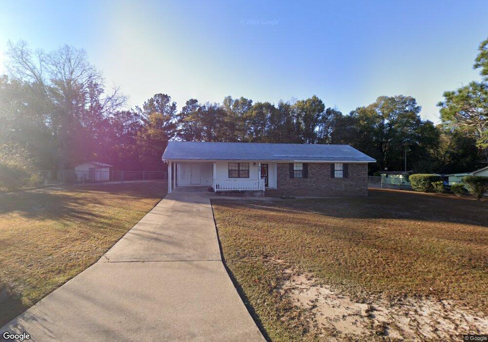 109 Edgewood Ave, Bainbridge, GA 39819 - photo 1