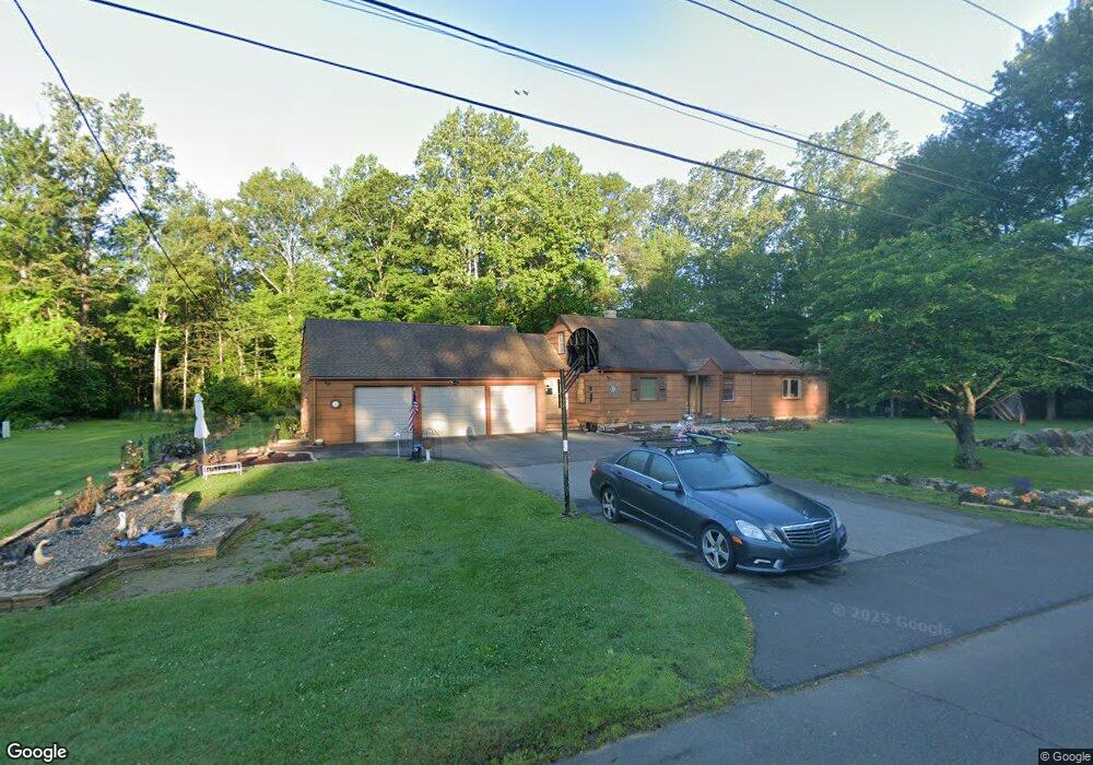 358 Lindy St, Orange, CT 06477 - photo 1