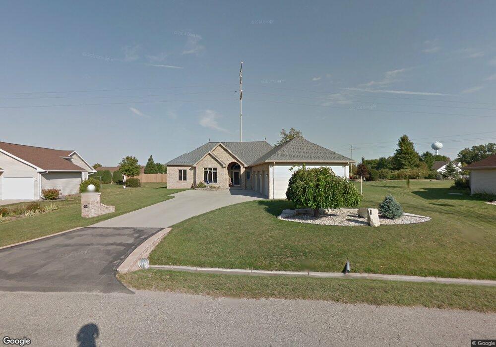 N180 Crooked Pine Ct, Appleton, WI 54915 - photo 1