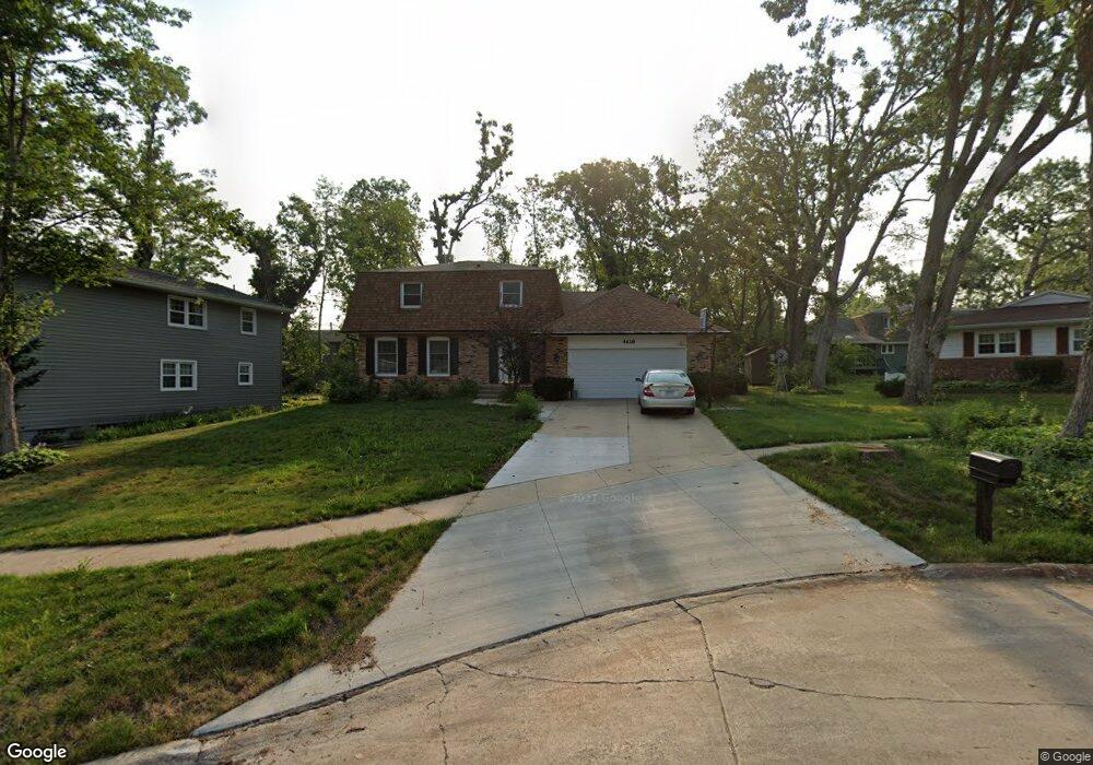 4618 Marsue Cir NE, Cedar Rapids, IA 52402 - photo 1