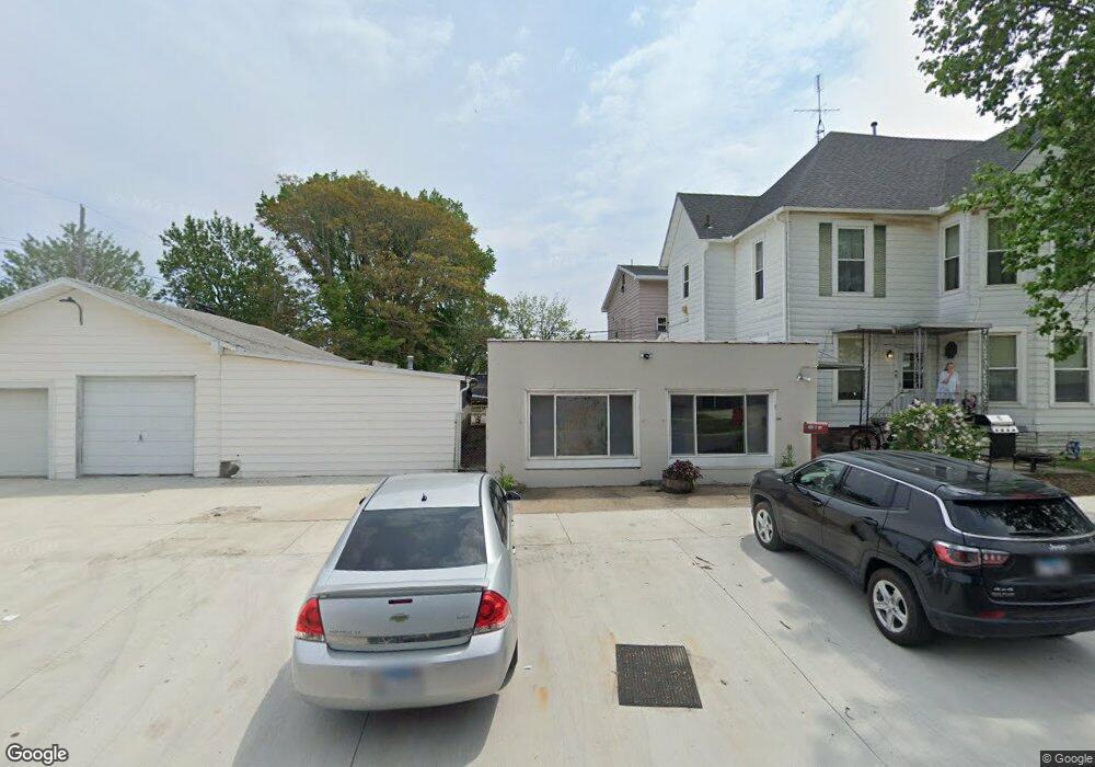 306 N 16th St unit 1, Mattoon, IL 61938 - photo 1