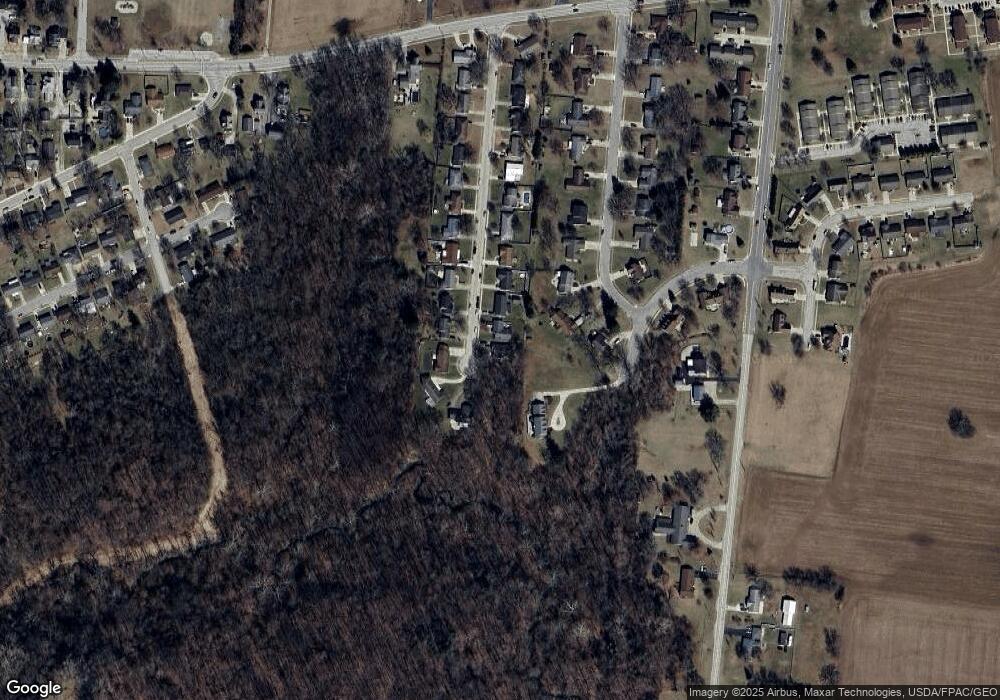 298 Hillcrest Ct, Sidney, OH 45365 - photo 1