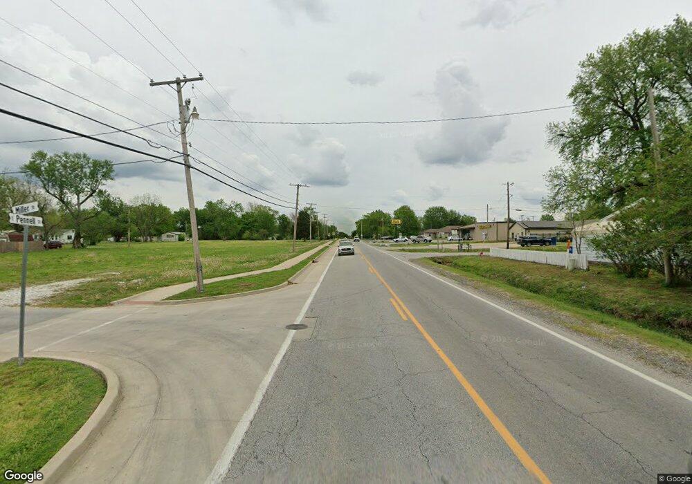 701 E Pennell St, Carl Junction, MO 64834 - photo 1