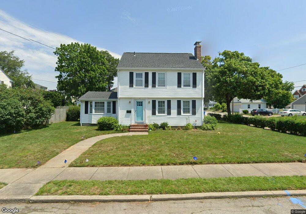 47 Fairfield Rd, Cranston, RI 02910 - photo 1