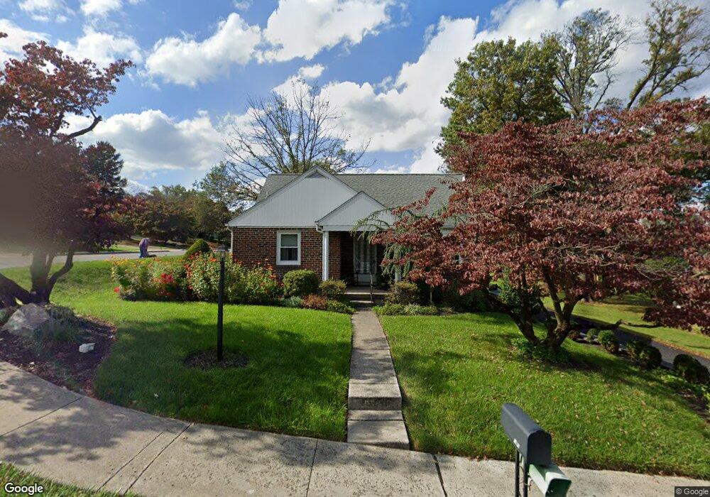 310 W 47th St, Reading, PA 19606 - photo 1