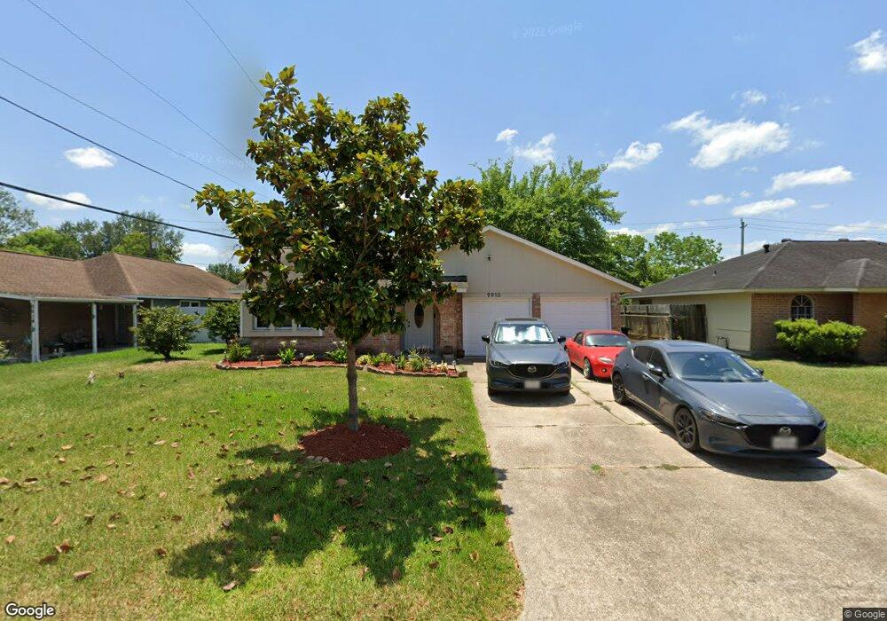 9910 Santa Monica Blvd, Houston, TX 77089 - photo 1