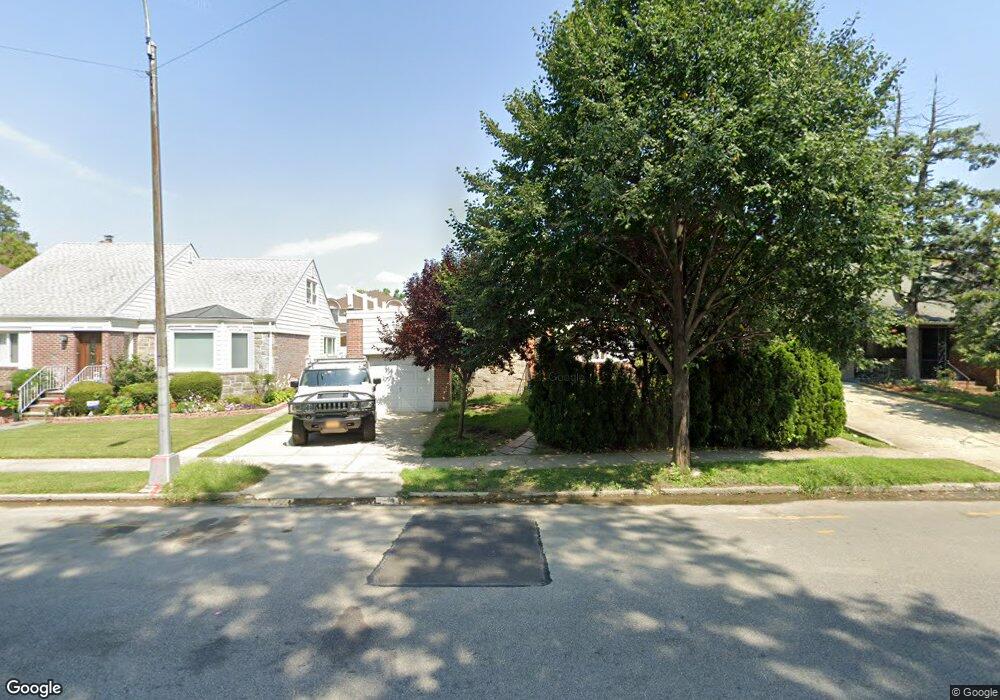 82-21 188th St, Jamaica, NY 11423 - photo 1