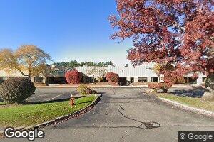 1 Perimeter Rd, Manchester, NH 03103