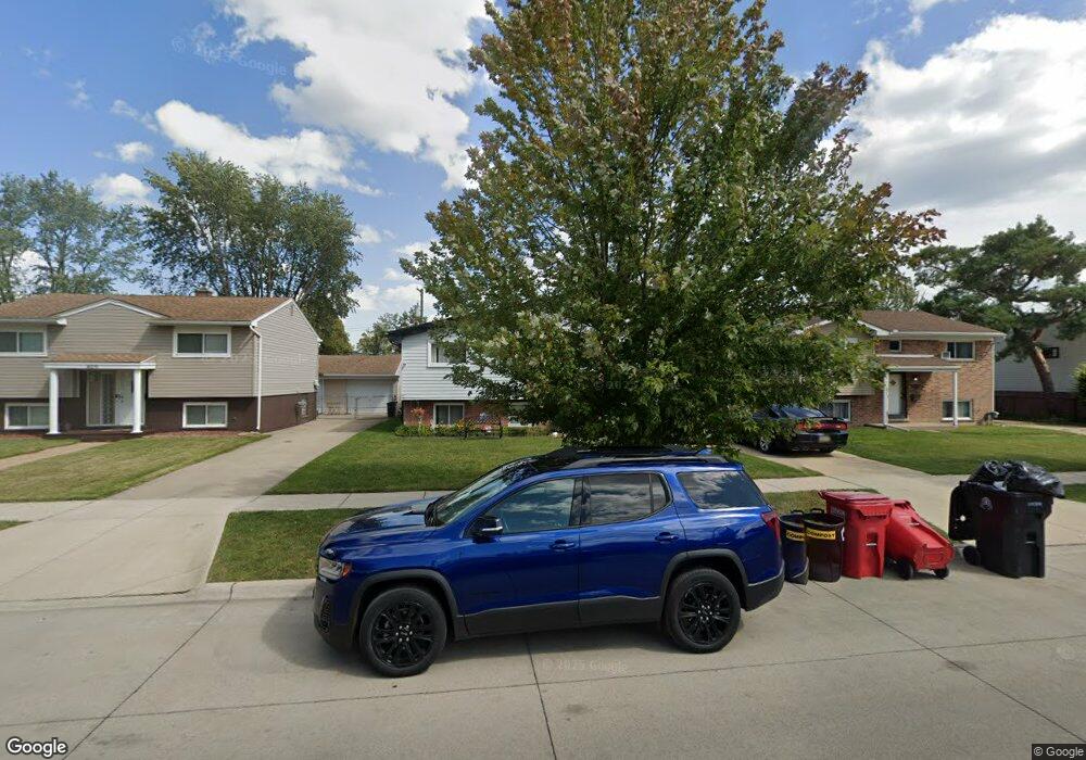 30258 Calahan Rd, Roseville, MI 48066 - photo 1