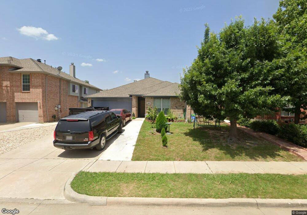 7108 Livingston Dr, Denton, TX 76210 - photo 1