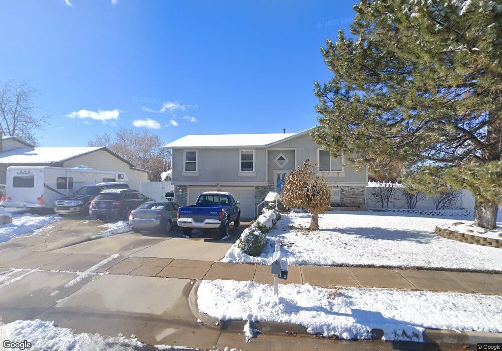 2133 N 1930 W, Clearfield, UT 84015 - photo 1