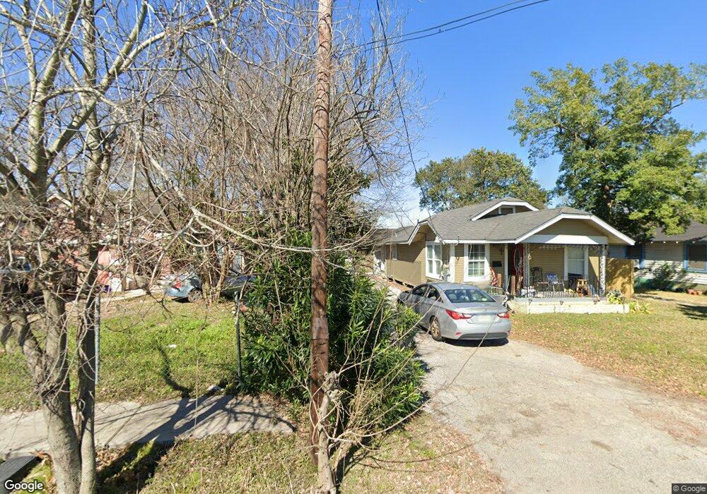 8209 Bangle St unit 2, Houston, TX 77012 - photo 1