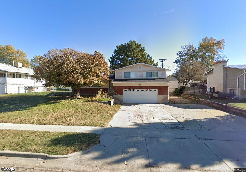 5920 S 2325 W, Roy, UT 84067 - photo 1