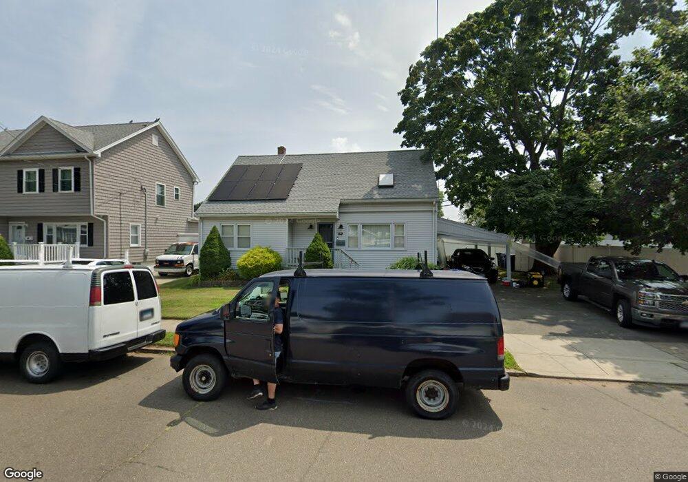 53 Holcomb St, West Haven, CT 06516 - photo 1