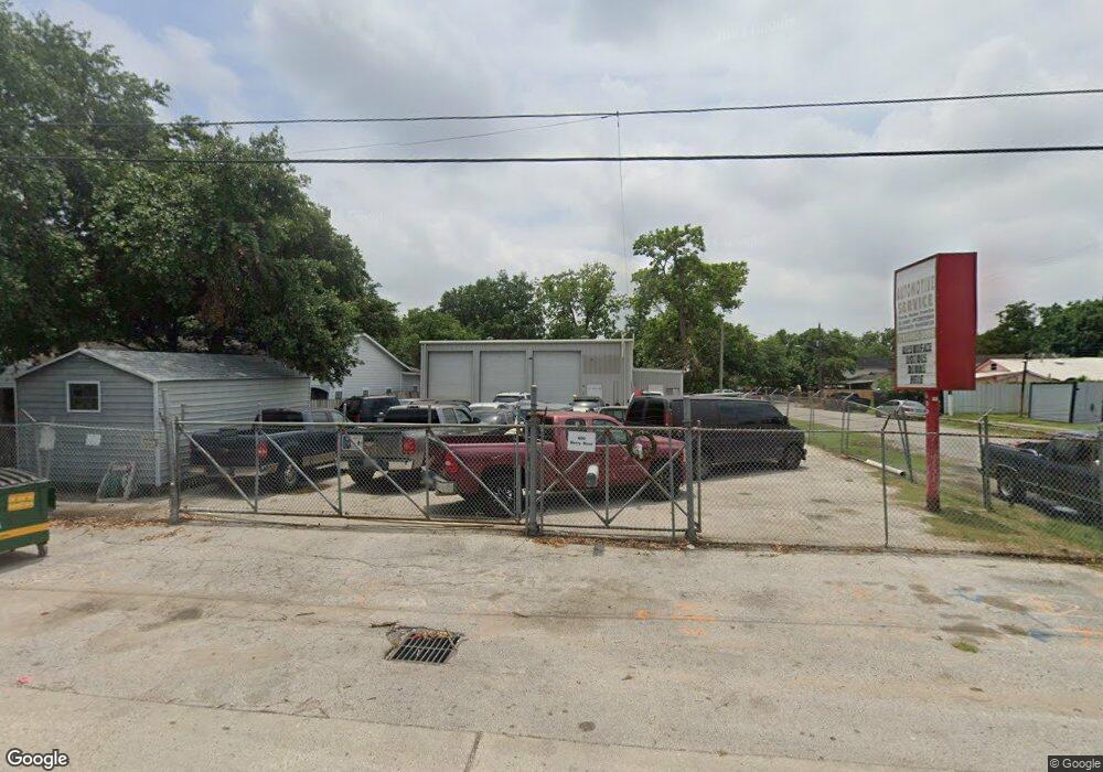 600 Berry Rd, Houston, TX 77022 - photo 1