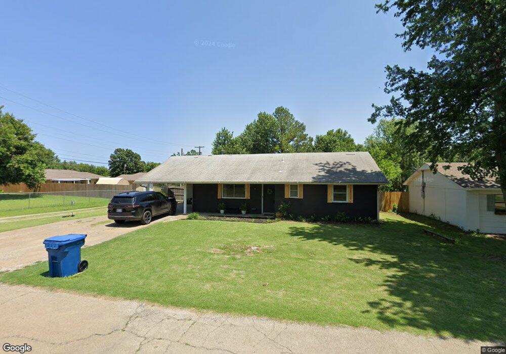 316 S Howerton Ave, Cushing, OK 74023 - photo 1