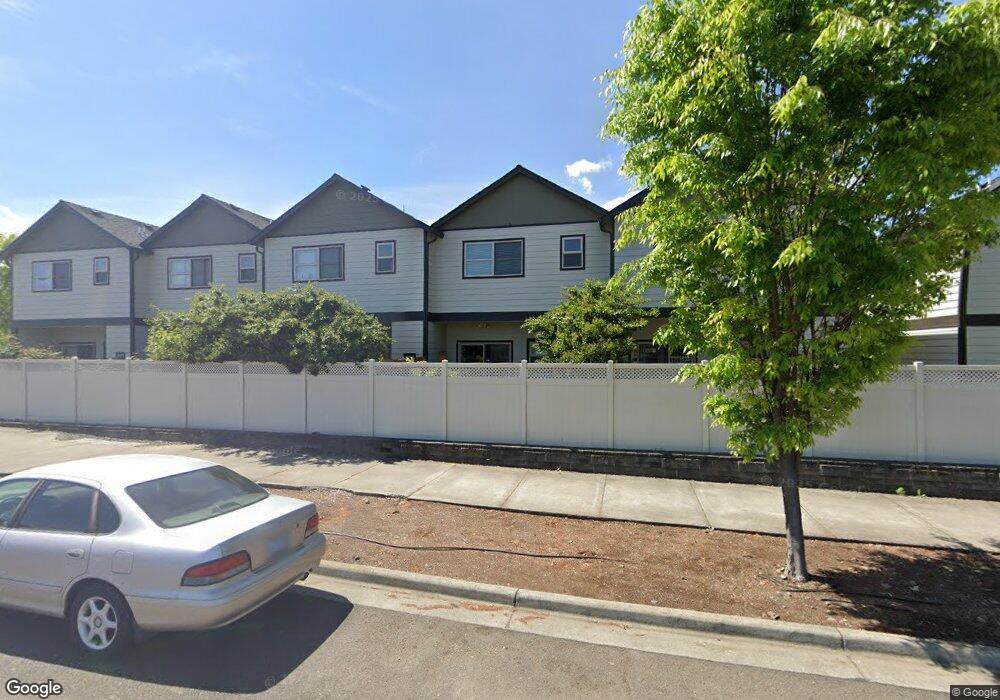 259 Tyler Ave, Central Point, OR 97502 - photo 1