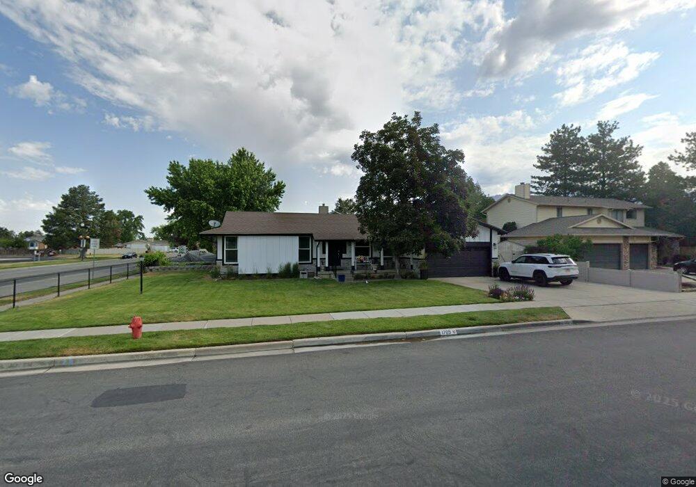 1709 Richard Rd, Sandy, UT 84093 - photo 1