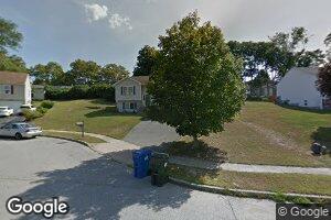 34 Shannon Ln, Groton, CT 06340
