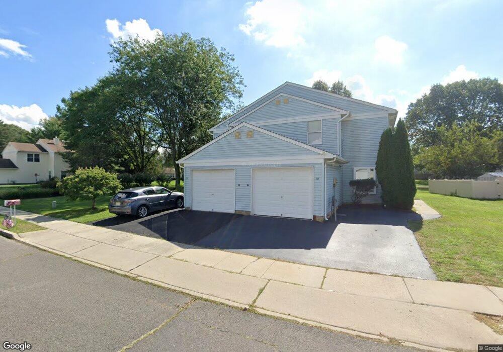 32 Wyndmoor Dr, East Windsor, NJ 08520 - photo 1