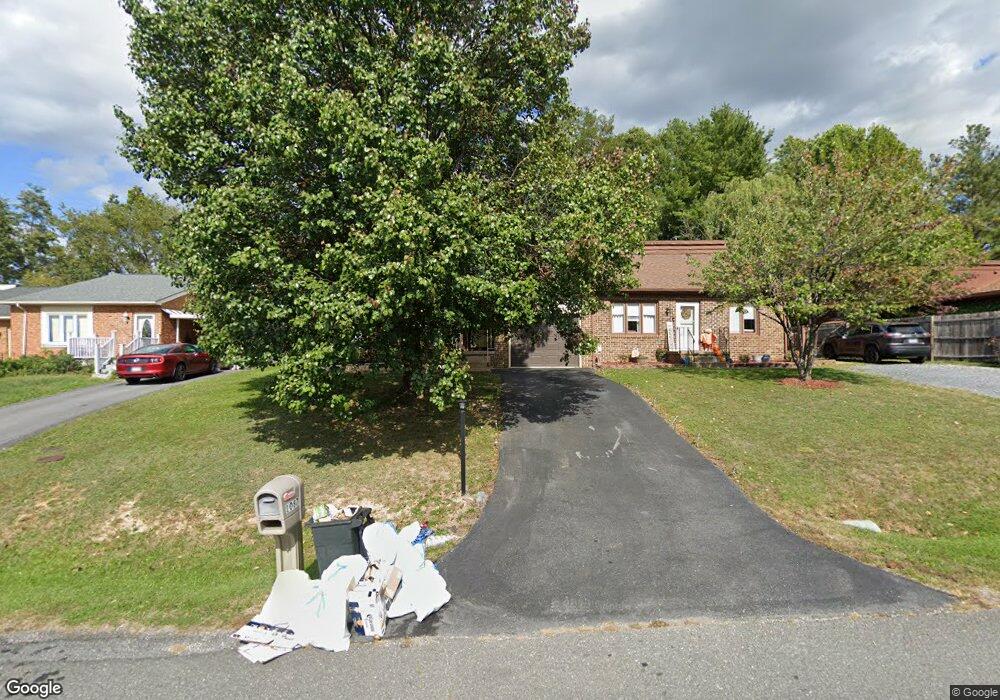 1087 Rosedale Dr, Harrisonburg, VA 22801 - photo 1