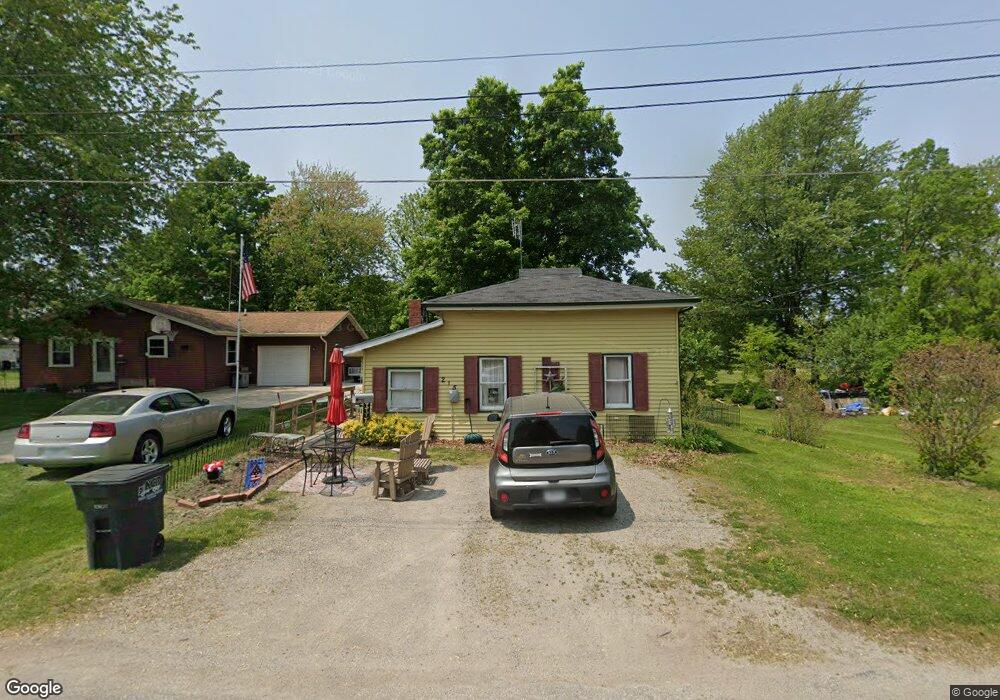 215 N Maple St, Lagrange, IN 46761 - photo 1