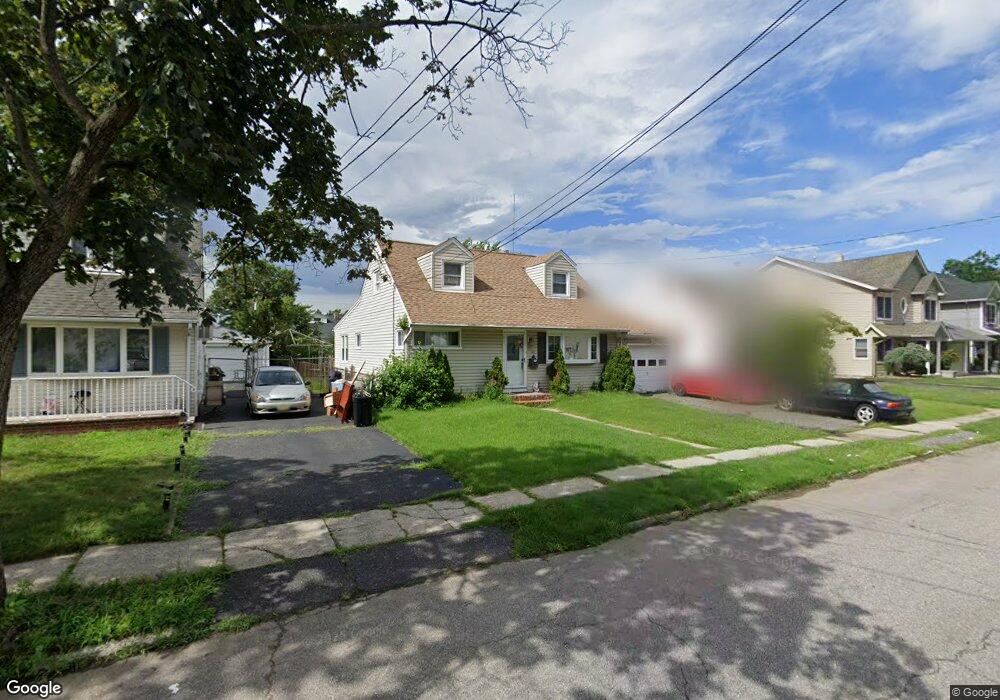 153 Cambridge Ave, Saddle Brook, NJ 07663 - photo 1