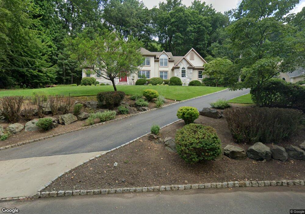 17 Forest Dr, Watchung, NJ 07069 - photo 1