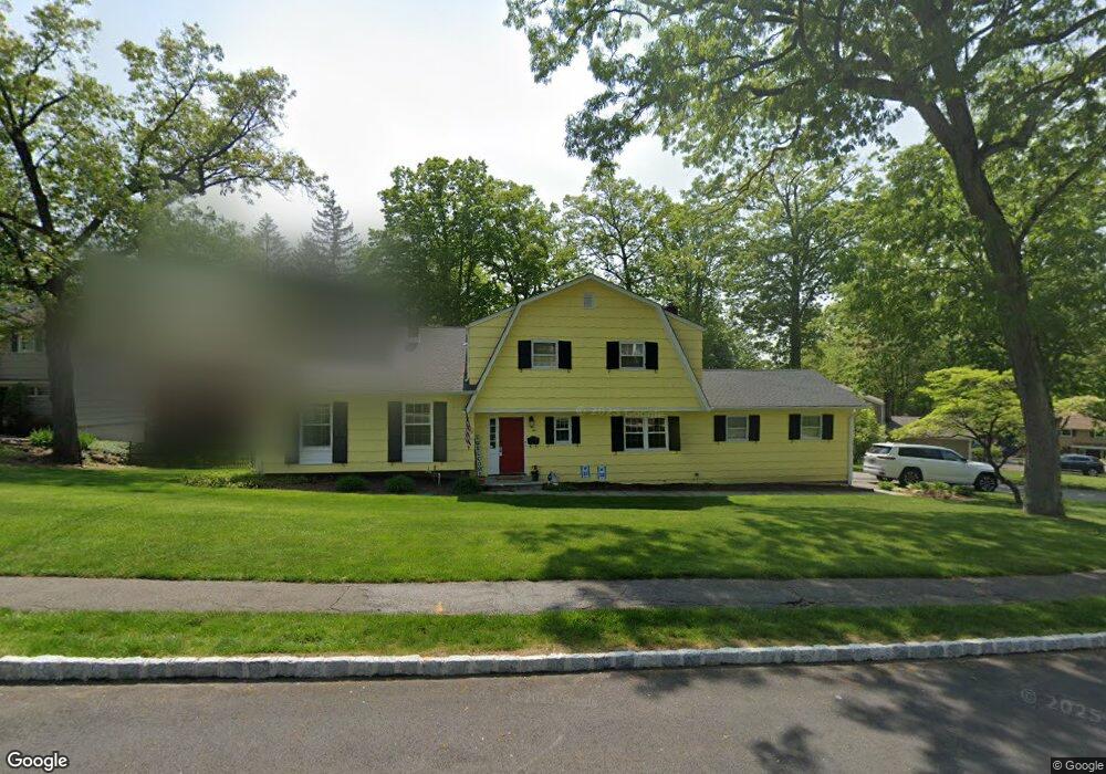 6 Mcrae Ct, West Caldwell, NJ 07006 - photo 1