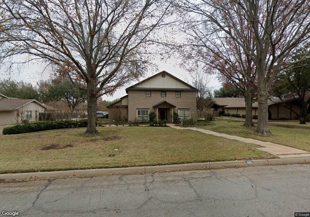 609 Hyde Park Blvd, Cleburne, TX 76033 - photo 1