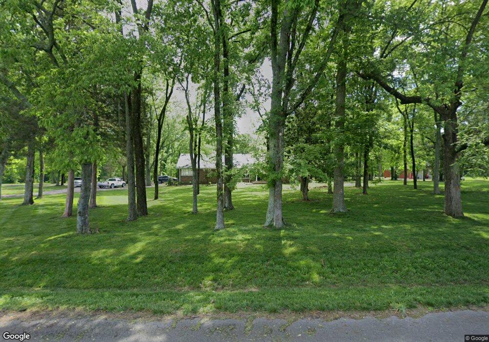 108 Creekwood Rd, Shelbyville, TN 37160 - photo 1