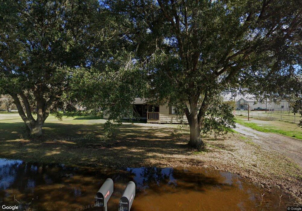 13213 Kanak St, Needville, TX 77461 - photo 1