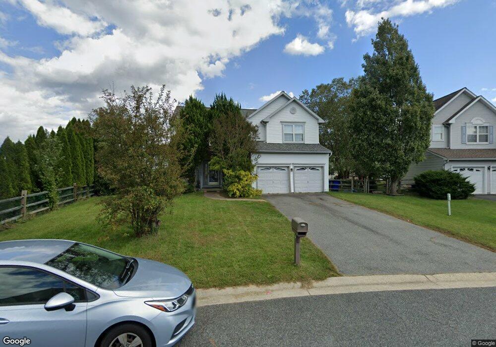 9 Carnation Ln, Bear, DE 19701 - photo 1