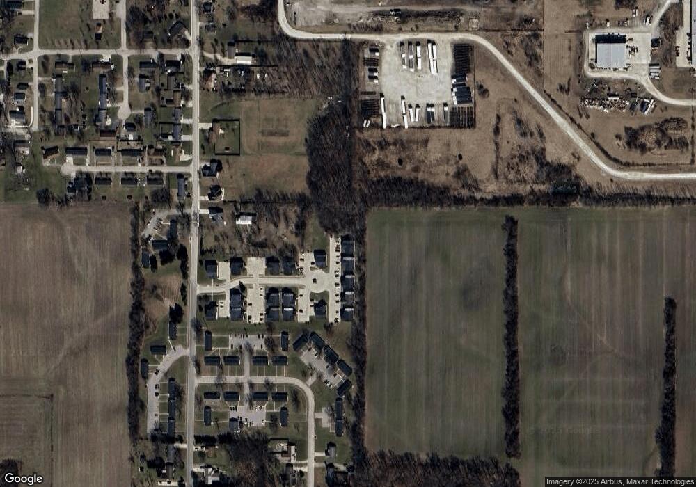 218 Stonewall Ct, Nappanee, IN 46550 - photo 1