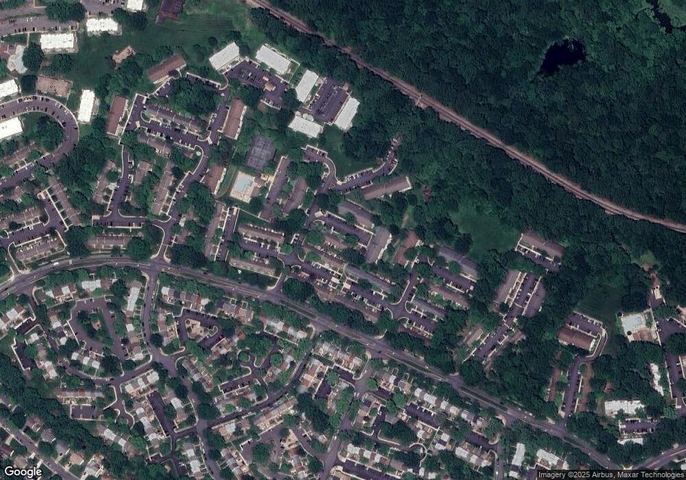 8361 Dunham Ct unit 610, Springfield, VA 22152 - photo 1