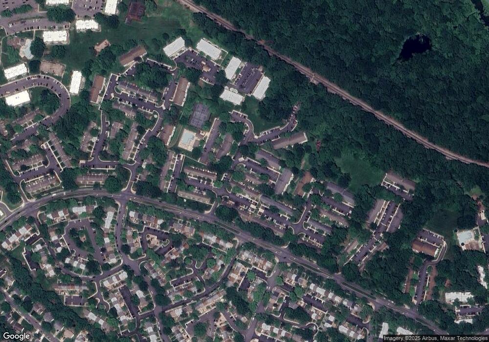 8373 Dunham Ct unit 616, Springfield, VA 22152 - photo 1