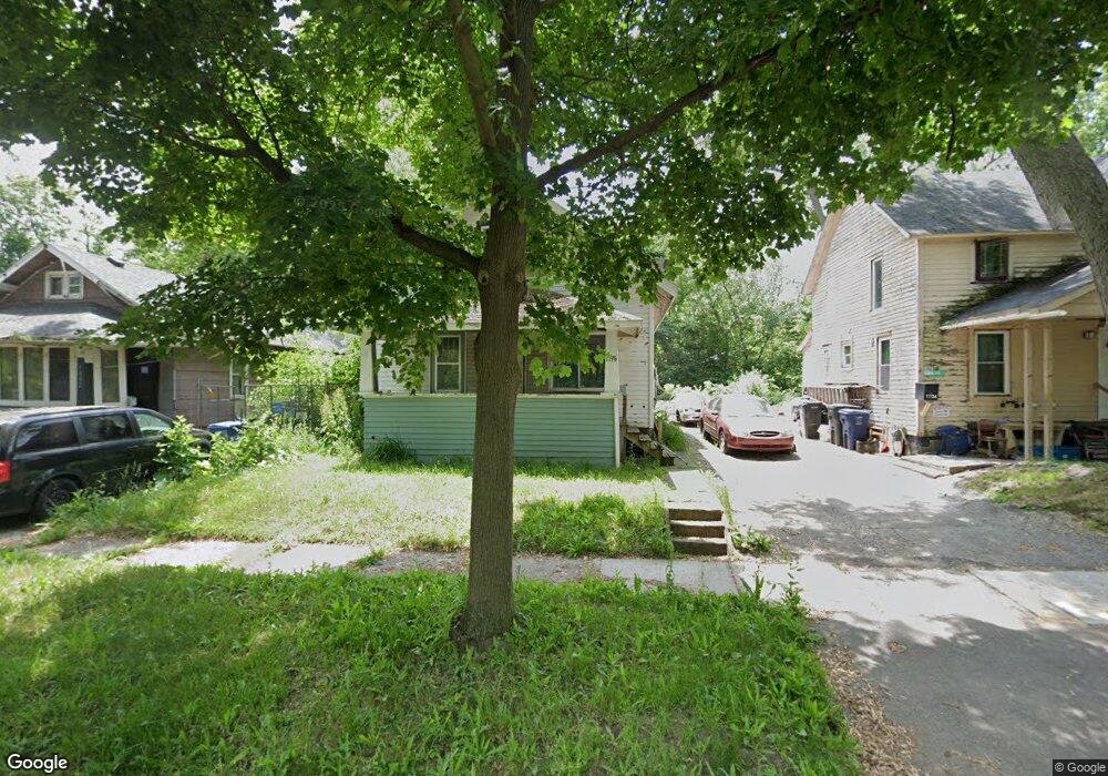 1738 Belle Ave, Flint, MI 48506 - photo 1