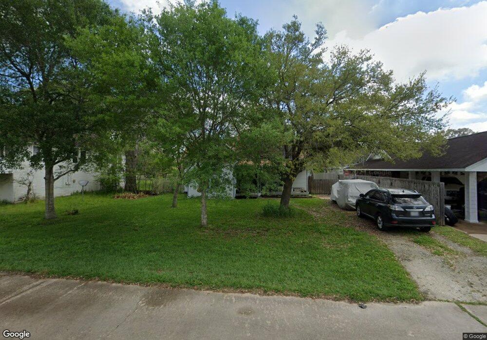 3307 Avenue J, Bay City, TX 77414 - photo 1