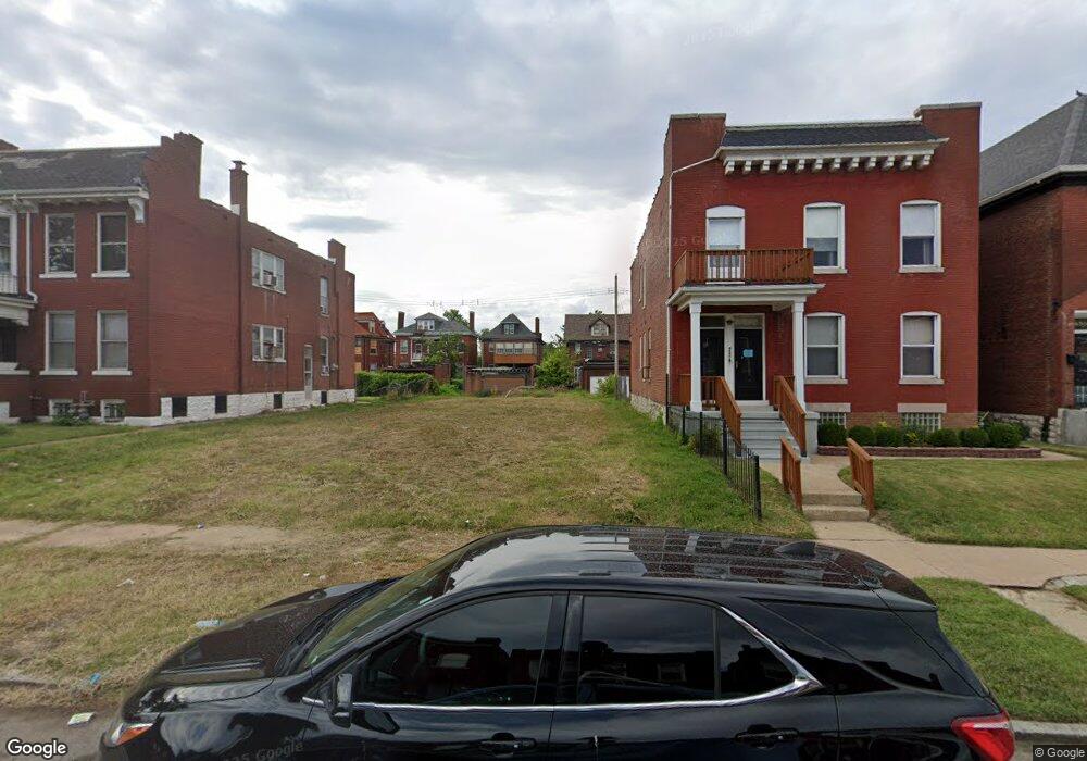 4551 Athlone Ave, Saint Louis, MO 63115 - photo 1