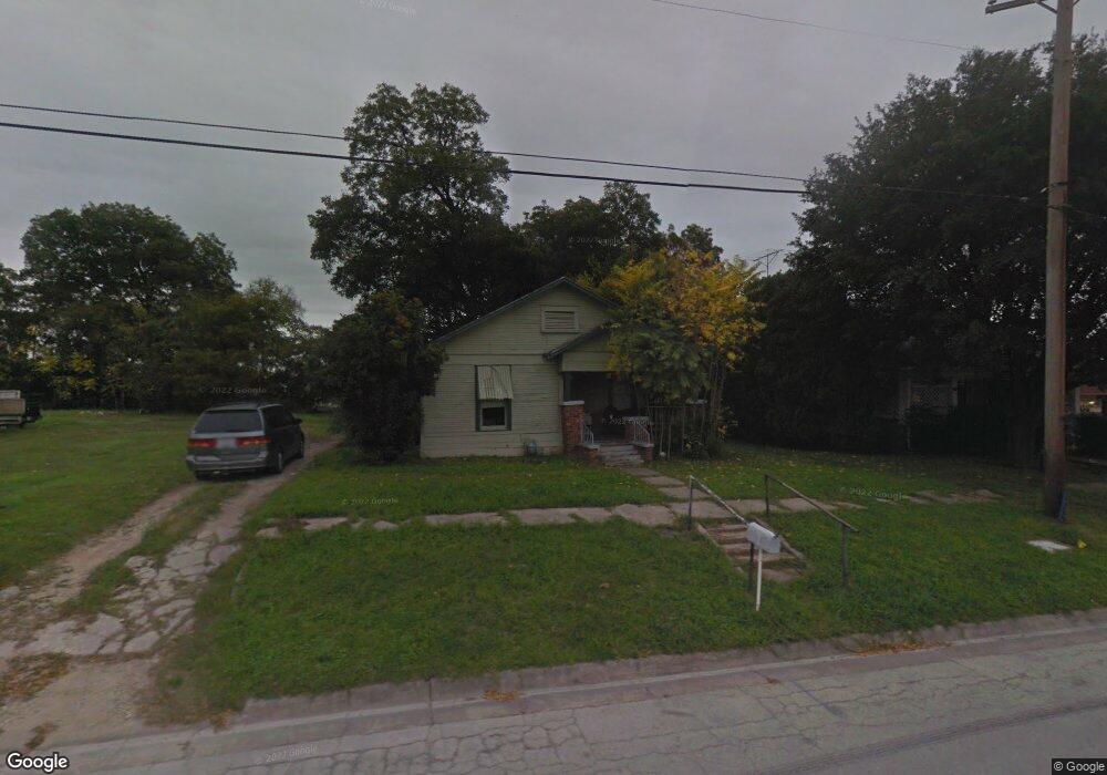 118 Throckmorton St, Gainesville, TX 76240 - photo 1