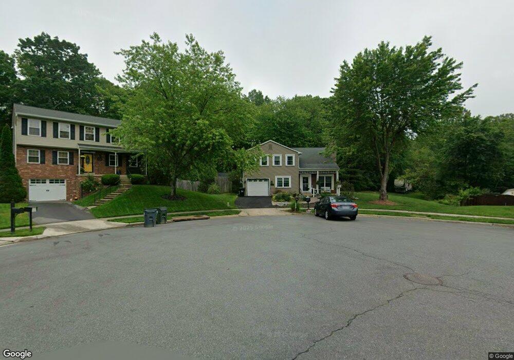 5593 Newberry Ct, Woodbridge, VA 22193 - photo 1