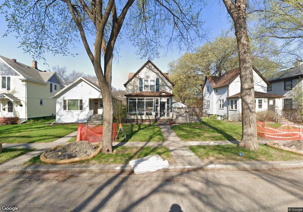 909 7th St S, Fargo, ND 58103 - photo 1