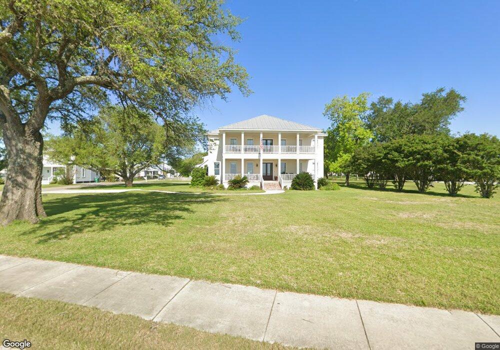 105 Sycamore, Bay Saint Louis, MS 39520 - photo 1
